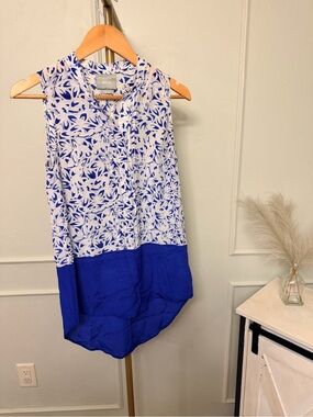 MAEVE Silk Tank Anthropologie Sleeveless Top Blue & White Floral-Print MSRP $108